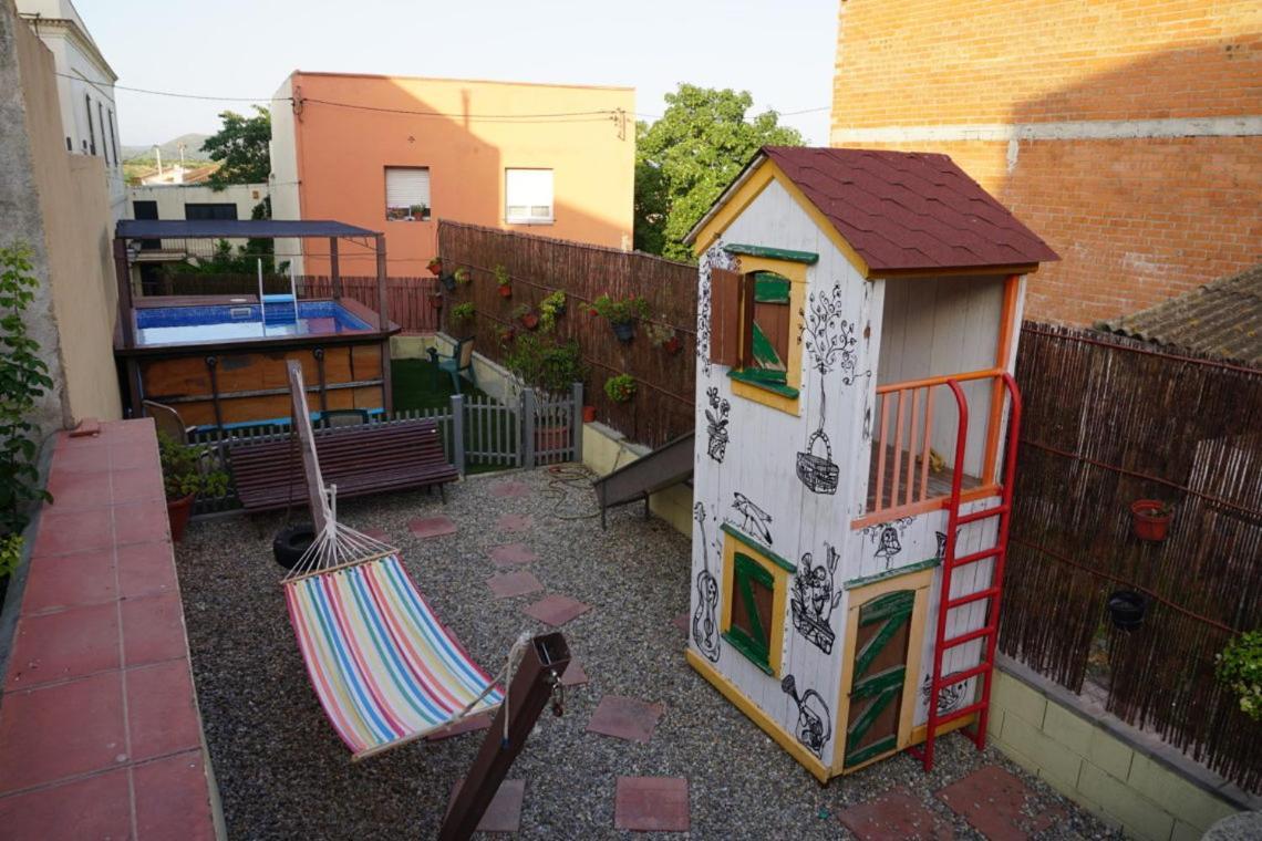 Casa Rural Cal Parines Vilabella Kültér fotó