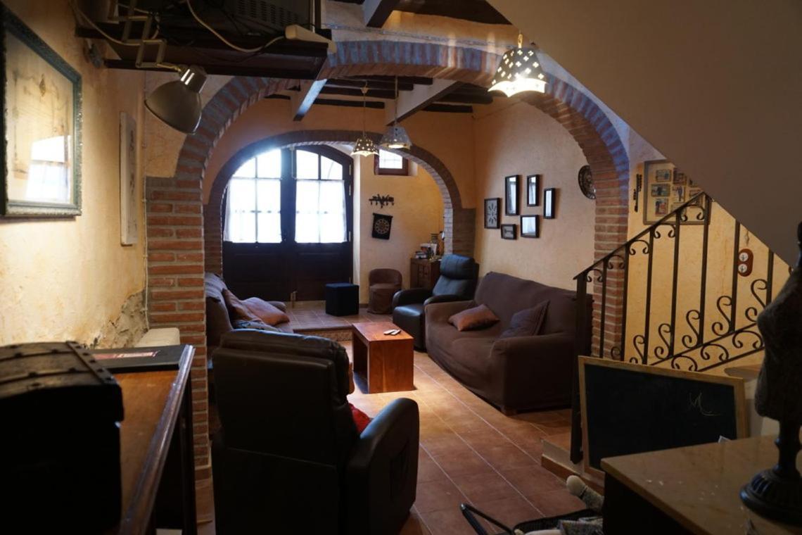 Casa Rural Cal Parines Vilabella Kültér fotó