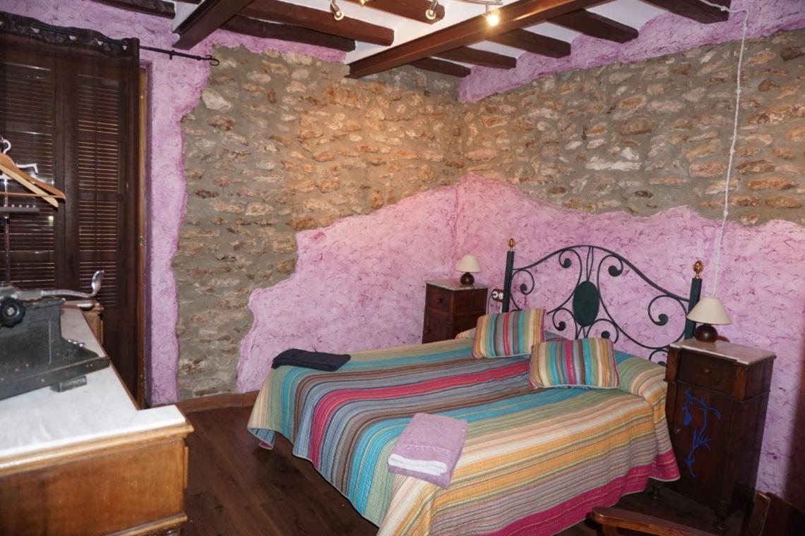 Casa Rural Cal Parines Vilabella Kültér fotó
